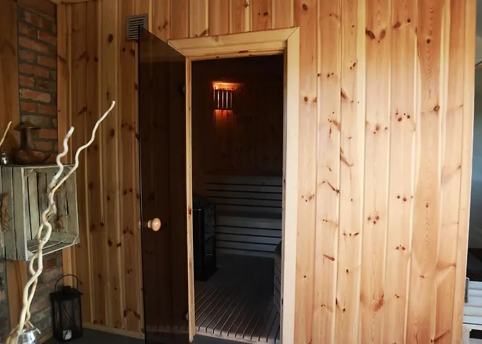 Dzika Деревянный коттедж *